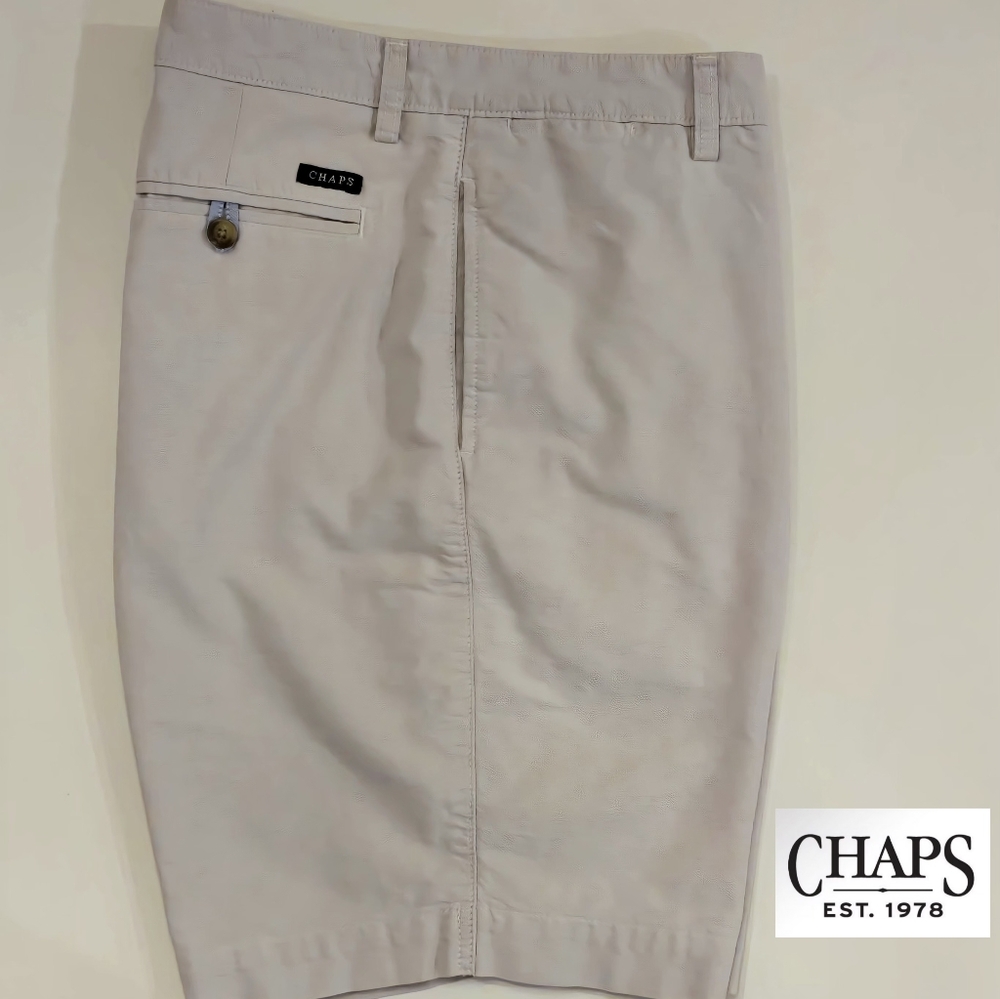 Pale Blue/ Gray Flat-Front Shorts Mens Size 36 by Chaps Ralph Lauren